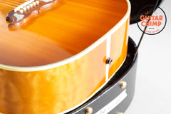2016 Gibson Custom Shop Dove Quilt Maple Limited Edition Honeyburst | Original Case & COA