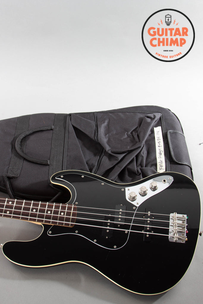 2006 Fender Aerodyne Jazz Bass Black w/ Matching Headstock – Japan