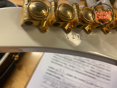 2014 Gibson Lzzy Hale Explorer Alpine White Signed by Lzzy Hale w/ Gibson HSC