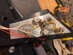 1995 Gibson Flying V ’67 Reissue Ebony w/ EMG 85/81 – Player-Grade Mod