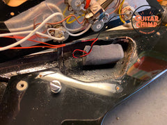 1995 Gibson Flying V ’67 Reissue Ebony w/ EMG 85/81 – Player-Grade Mod