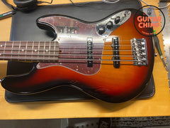 2022 Fender Fender American Professional II Jazz 5-String Bass V Sunburst