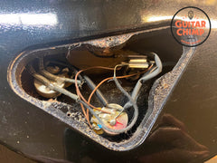 2011 Gibson USA Les Paul Classic Double Cutaway – Black Japan Exclusive w/ OHSC