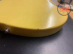 2005 Gibson Les Paul Vixen – Corona Yellow (Original Gig Bag)