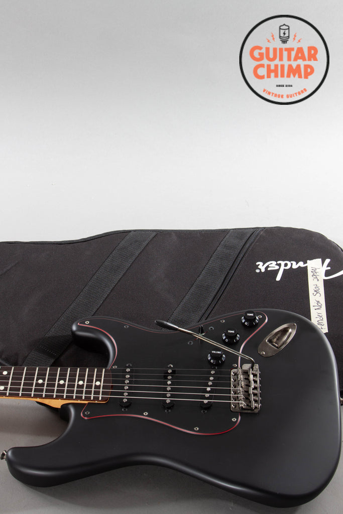 2020 Fender Japan Limited Hybrid II Noir Stratocaster Black | MIJ | Original | Gig Bag