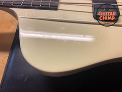 2001 Gibson Thunderbird Bass – White (Original Hard-Shell Case)