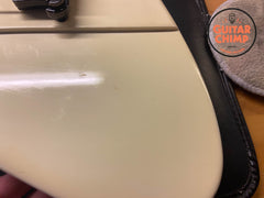 2001 Gibson Thunderbird Bass – White (Original Hard-Shell Case)