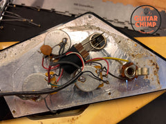 1997 Gibson Flying V ’67 Reissue – Classic White (Aged) – Early Reissue, Ebony Board, OHSC