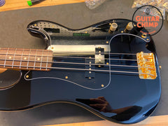 2018 Fender Japan Traditional 60s Precision P Bass Midnight – Matching Headstock, Gold Hardware, MIJ, Hard Case