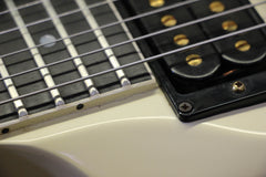 1982 Gibson Flying V V2 White Electric Guitar -RARE-