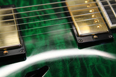 2011 Gibson Custom Shop Johnny A Signature AAAAA Trans Green Quilt Top