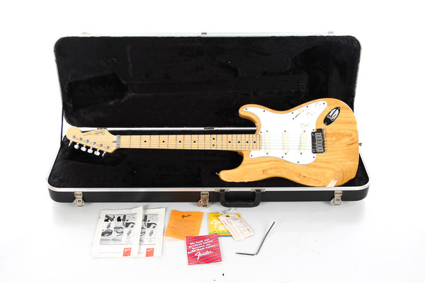 その他 Estra 1992 Fender Stratocaster Plus Natural | Guitar Chimp