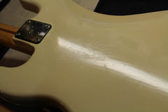 1974 Fender P Bass Fretless Olympic White Maple Fingerboard