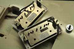 2013 Gibson Flying V Brendan Small Metalocalypse White Snow Falcon