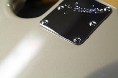 2003 Fender Roscoe Beck V 5 String Bass Guitar Shorline Gold