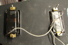 2011 Gibson Flying V Bass Gloss Cherry