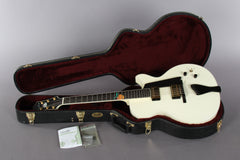 2008 Benedetto Bambino Limited Edition 40th Anniversary Archtop Guitar White