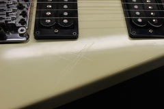 2011 Gibson Flying V Tremolo White