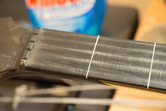 2003 Modulus Quantum Q 5 String Fretless Bass Guitar -Walnut Top-