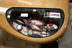 2003 Modulus Quantum Q 5 String Fretless Bass Guitar -Walnut Top-