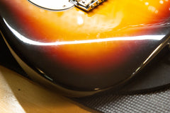 1993 Japan CIJ '62 Stratocaster 3 Tone Sunburst