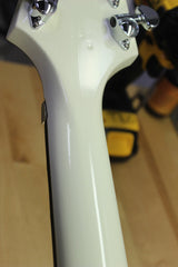 2011 Gibson Flying V Tremolo White -RARE-