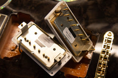 2018 Gibson Custom Shop Crimson Les Paul Ultima Burl Maple Top Trans Charcoal