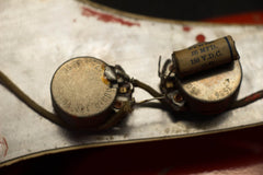 1960 Fender Duo Sonic -Fiesta Red Refin-