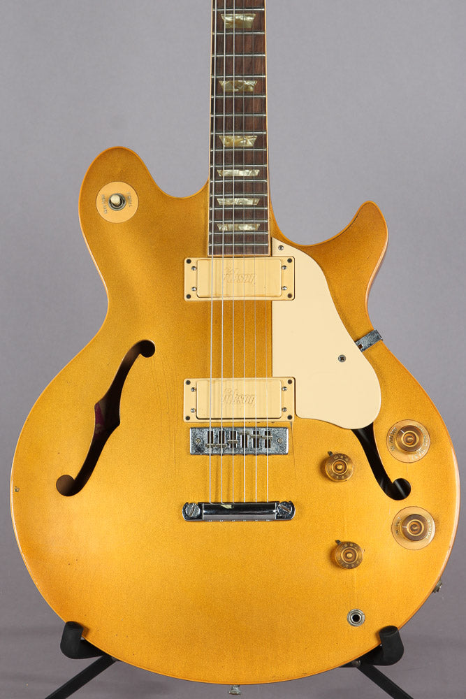1973 Gibson Les Paul Signature Goldtop Semi-Hollowbody Electric Guitar