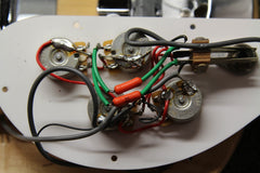 2001 Left-handed Rickenbacker 4001v63 Maplglo Bass Guitar