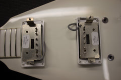 2013 Gibson Flying V Brendan Small Metalocalypse White Snow Falcon