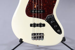 2008 Fender American Vintage '62 AVRI Jazz Bass Vintage White