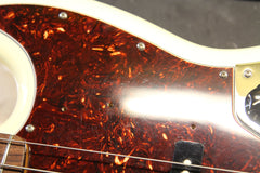 2008 Fender American Vintage '62 AVRI Jazz Bass Vintage White