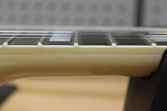 2000 Gibson Les Paul Custom White