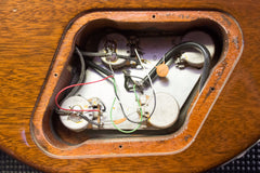 1999 Gibson Les Paul Standard Honeyburst -NOT CHAMBERED-