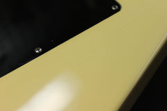 2011 Gibson Flying V Tremolo White -RARE-