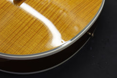 2005 Gibson Les Paul Supreme Trans Amber Flame Top