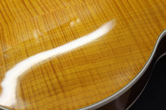 2005 Gibson Les Paul Supreme Trans Amber Flame Top