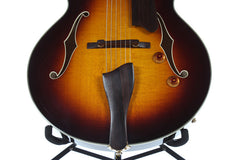 2011 Eastman AR403CE
