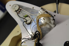 1999 Fender CIJ Japan '72 Stratocaster ST72-58US Olympic White ~USA Pickups~