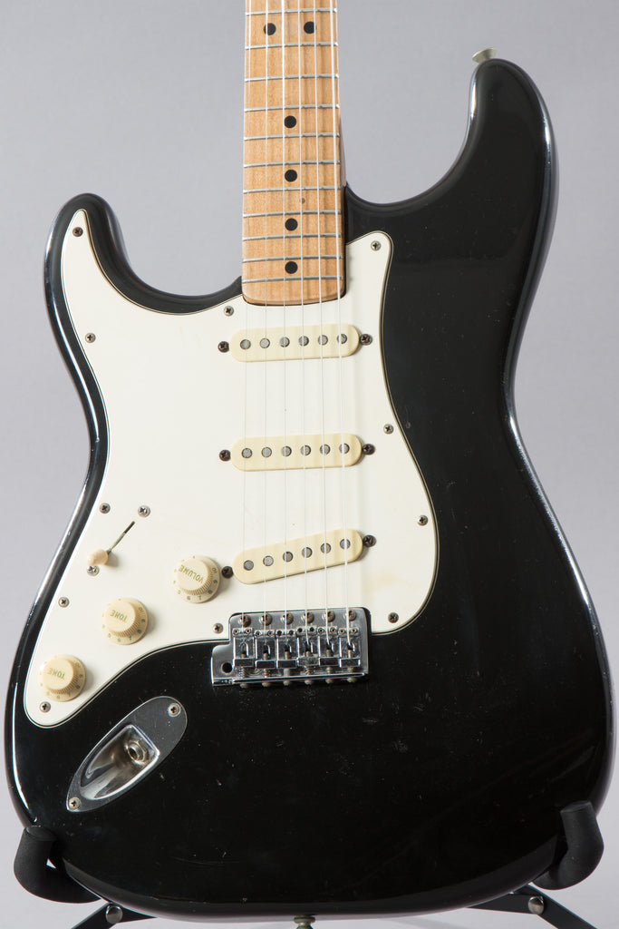 1975 Left-Handed Fender Stratocaster Black