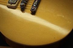 1981 Gibson Les Paul Deluxe Gold Top Electric Guitar