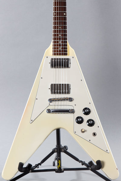 1974 Gibson Flying V White | Guitar Chimp