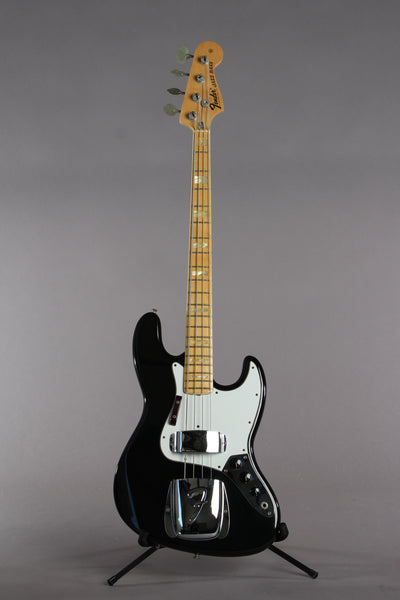 1975 Fender Jazz Bass Black | Guitar Chimp
