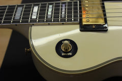 2002 Gibson Les Paul Custom White
