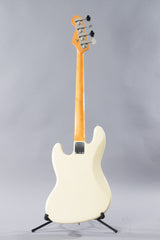 2006 Fender American Vintage '62 AVRI Jazz Bass Vintage White