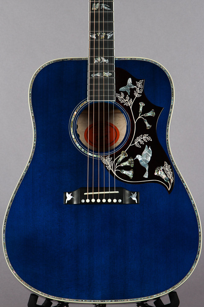 2017 Gibson Custom Shop Limited Edition Hummingbird Viper Blue Quilted Back & Sides