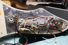 1997 Fender Roscoe Beck V 5-String Bass Guitar Teal Green Metallic