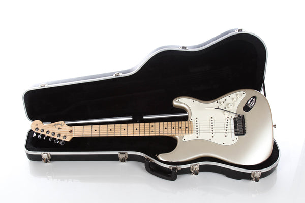 【info.lady bird】Fender Stratocaster Lady Bird