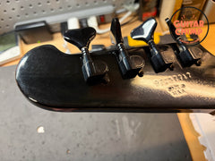 1997 Gibson Thunderbird IV Ebony Black OHSC Ebony Board